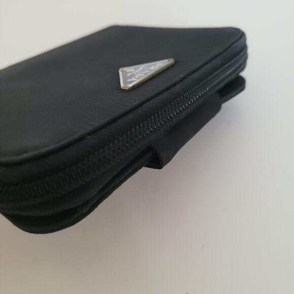 PRADA Tessuto Nero Black Logo Plate Wallet Medium Envelope Medium Nylon Zippy - Picture 10 of 13